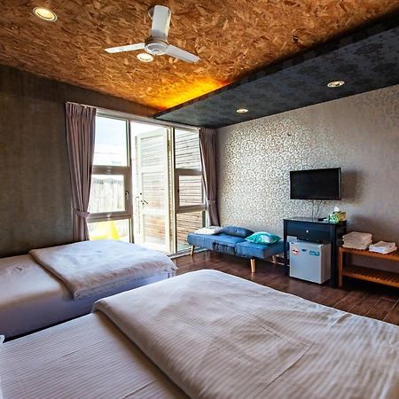 馬公市 マハロ B ＆ B Bed & Breakfast エクステリア 写真